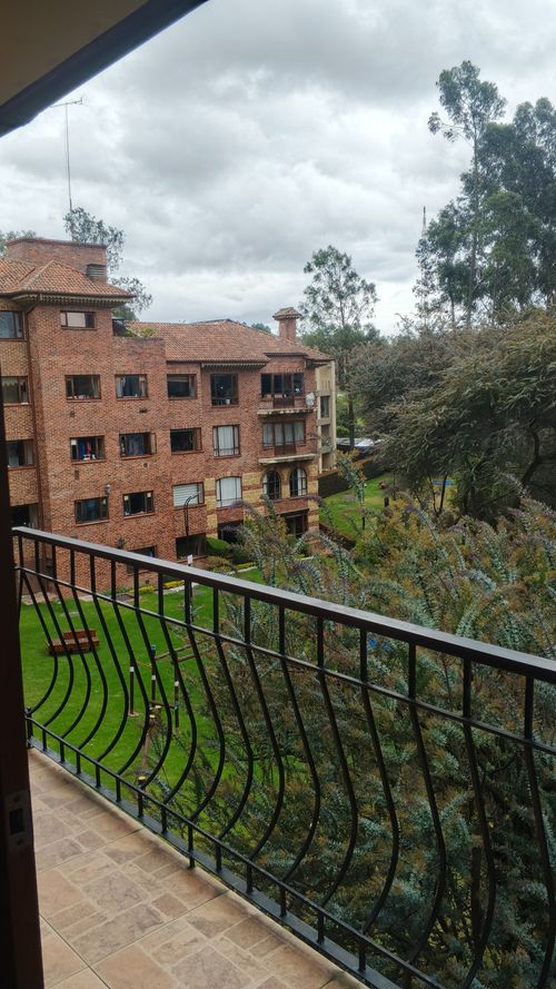 Apartamento de 5 alcobas en venta en Cerros De Suba, Bogotá, 260 m² · foto 14 de 24