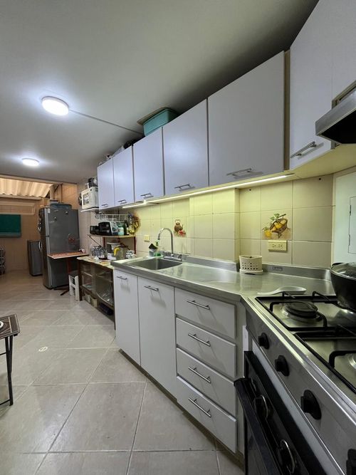 Apartamento de 3 alcobas en venta en Cedritos, Bogotá, 106 m² · foto 11 de 12