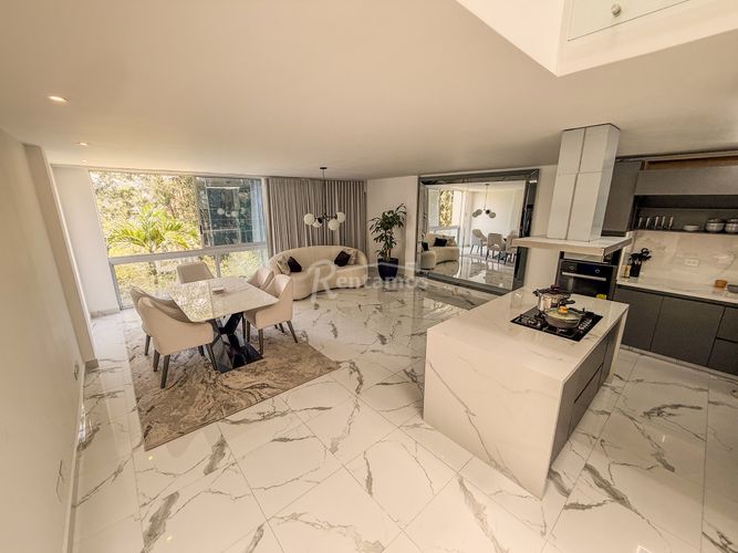 Casa de 3 alcobas en venta en Zuñiga, Medellín, 266 m² · foto 7 de 20