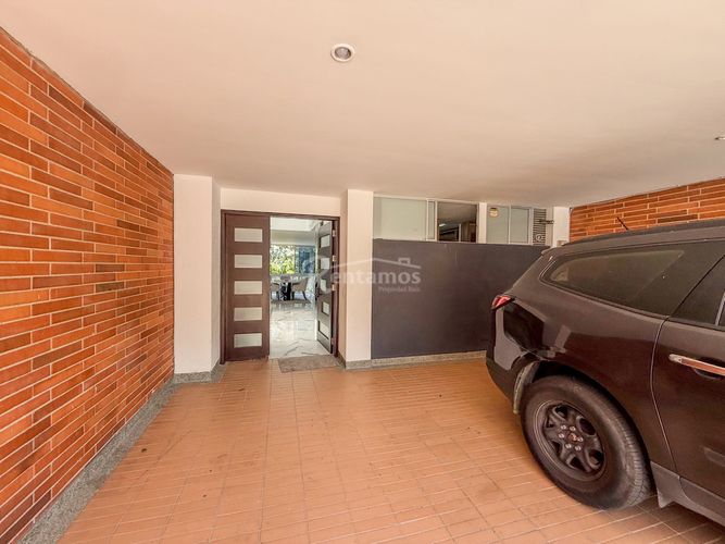 Casa de 3 alcobas en venta en Zuñiga, Medellín, 266 m² · foto 20 de 20