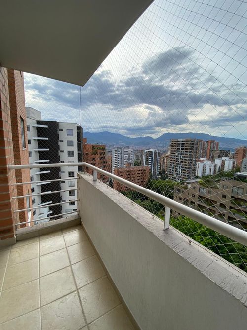 Apartamento de 2 alcobas en venta en Alejandría, Medellín, 68 m² · foto 4 de 23