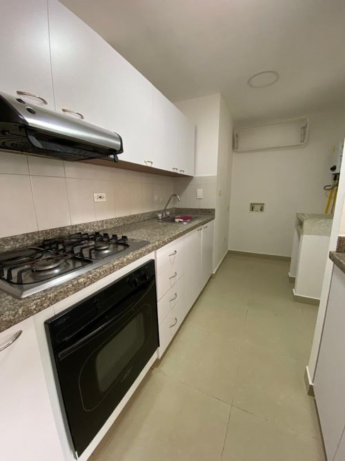 Apartamento de 2 alcobas en venta en Alejandría, Medellín, 68 m² · foto 6 de 23