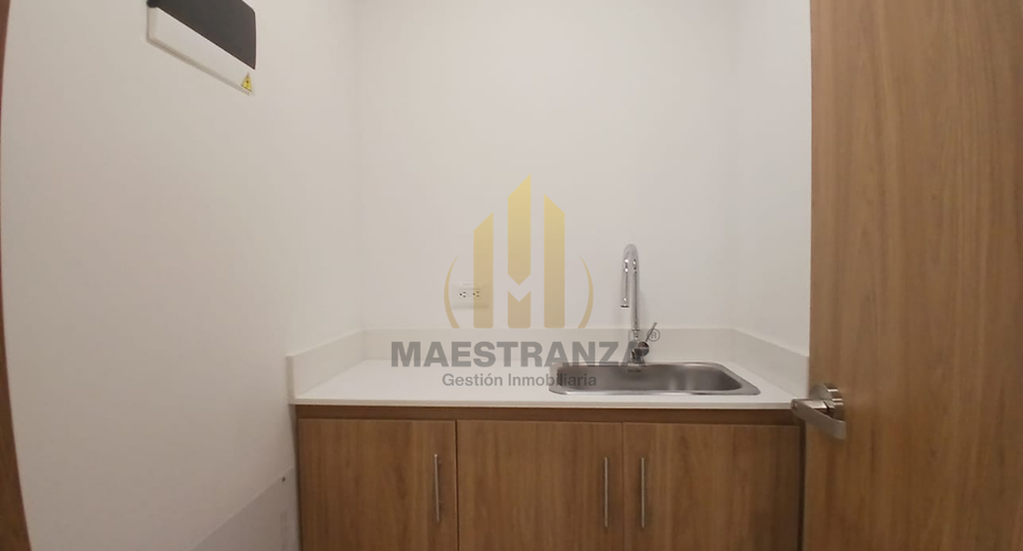 Consultorio en arriendo en Lorena, Medellín, 40 m² · foto 8 de 9
