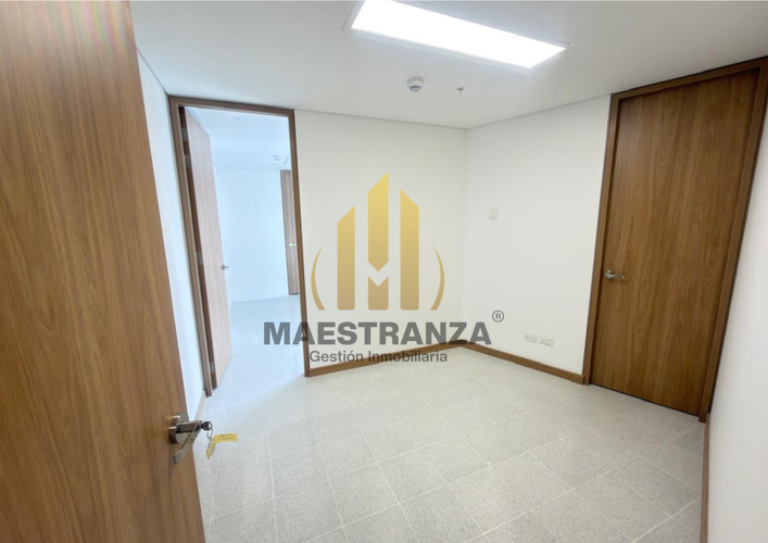 Consultorio en arriendo en Laureles, Medellín, 25 m² · foto 2 de 14