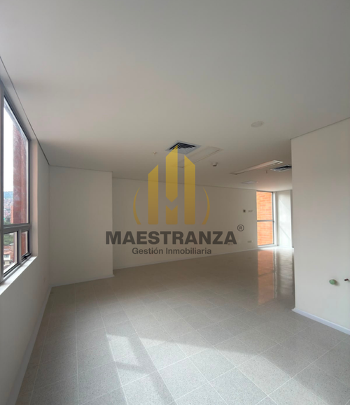 Consultorio en arriendo en Laureles, Medellín, 80 m² · foto 3 de 8