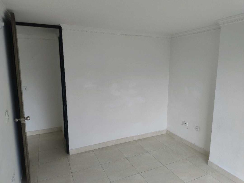 Apartamento en venta en Robledo, Medellín · foto 6 de 18