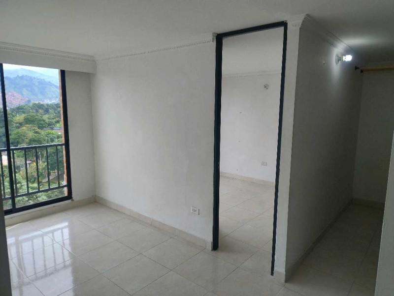 Apartamento en venta en Robledo, Medellín · foto 8 de 18