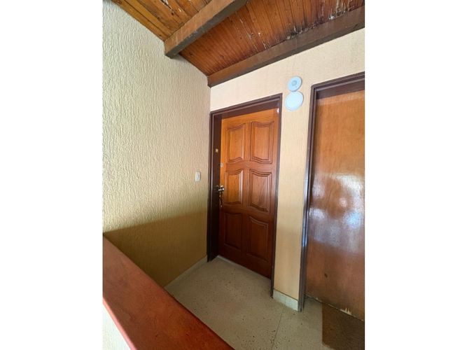 Casa de 4 alcobas en venta en La Candelaria, Medellín, 110 m² · foto 3 de 13