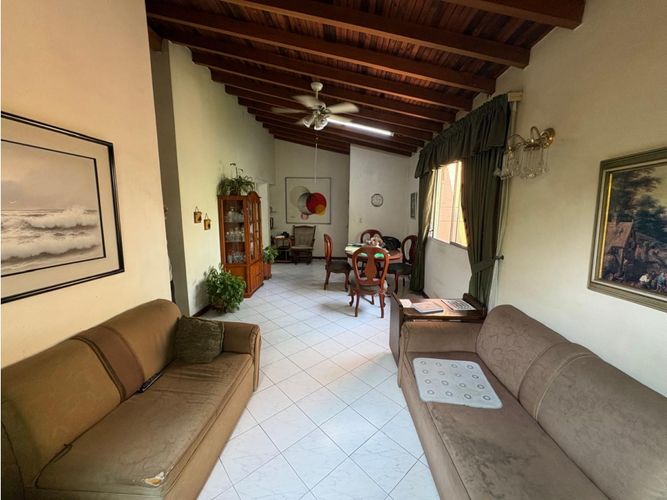 Casa de 4 alcobas en venta en La Candelaria, Medellín, 110 m² · foto 6 de 13