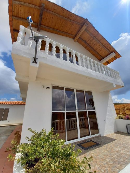 Casa de 5 alcobas en venta en Mesa De Los Santos, Piedecuesta · foto 3 de 24