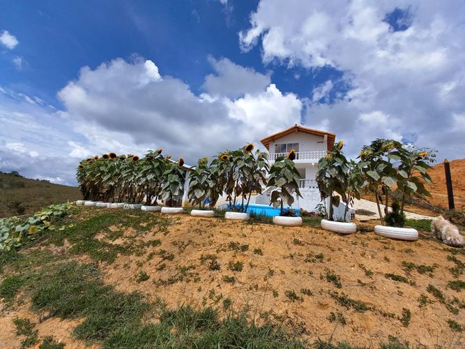 Casa de 5 alcobas en venta en Mesa De Los Santos, Piedecuesta · foto 11 de 24