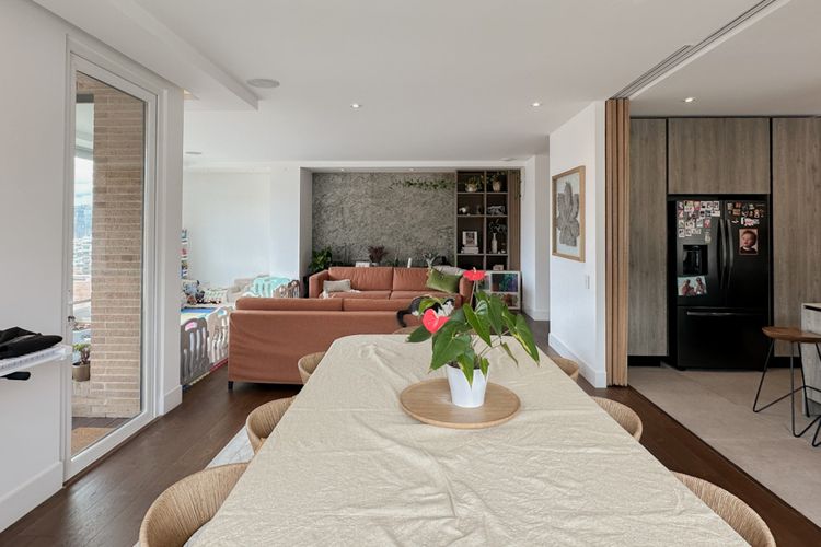 Apartamento de 3 alcobas en venta en Chico, Bogotá, 255 m² · foto 6 de 24