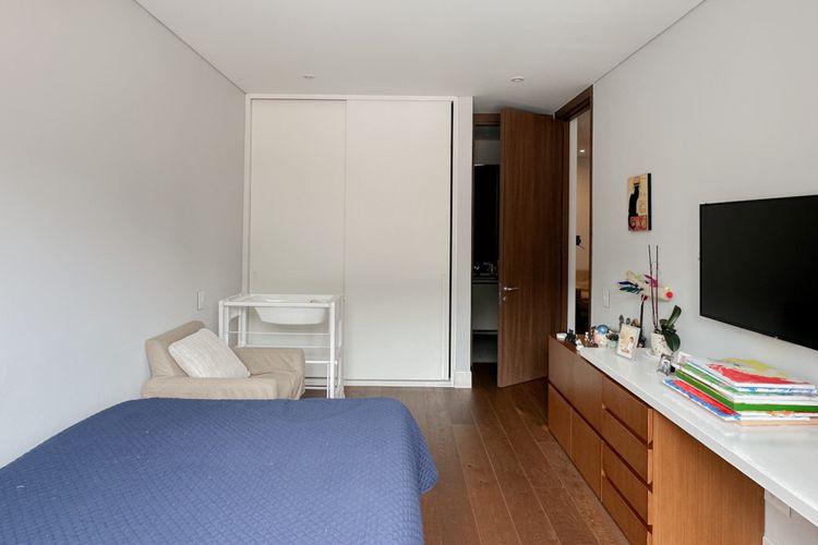 Apartamento de 3 alcobas en venta en Chico, Bogotá, 255 m² · foto 20 de 24