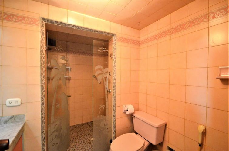 Apartamento de 3 alcobas en venta en Rincon Del Chico, Bogotá, 164 m² · foto 16 de 24