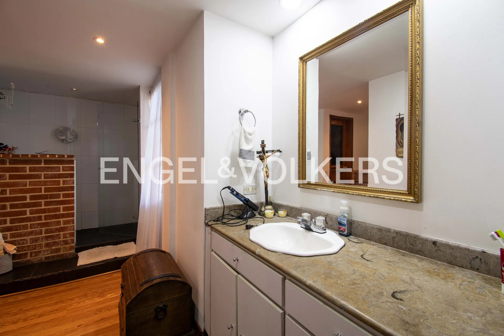 Apartamento en arriendo en San Lucas, Medellín · foto 10 de 14