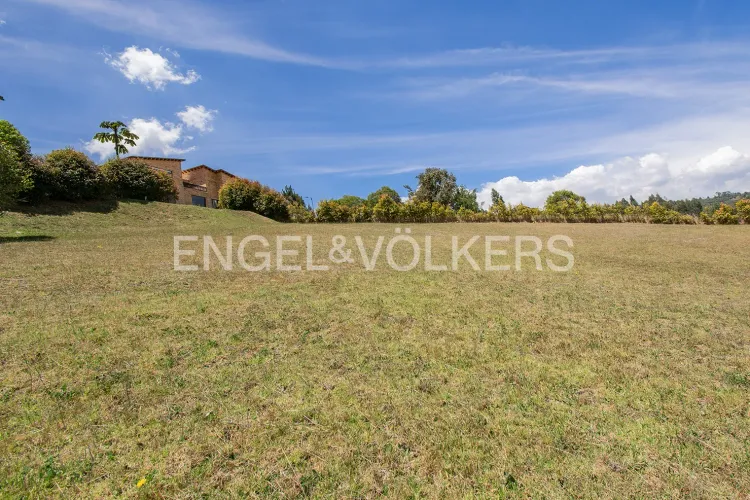 Lote en venta en Yerbabuena, Chía · foto 3 de 4
