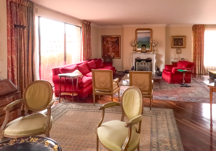 Apartamento de 3 alcobas en venta en El Retiro, Bogotá, 367 m² · foto 6 de 24