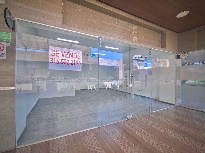 Local en venta en Unicentro, Tunja, 37 m² · foto 2 de 13