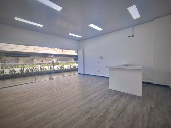 Local en venta en Unicentro, Tunja, 37 m² · foto 8 de 13