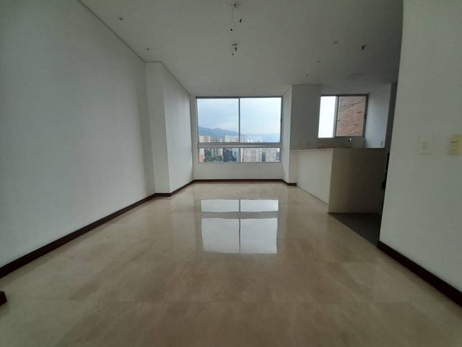 Apartamento de 4 alcobas en venta en La Calera, Medellín, 198 m² · foto 6 de 24