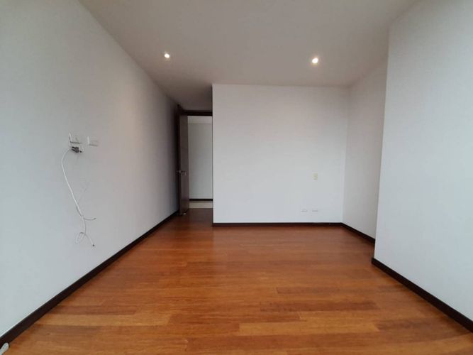 Apartamento de 4 alcobas en venta en La Calera, Medellín, 198 m² · foto 18 de 24