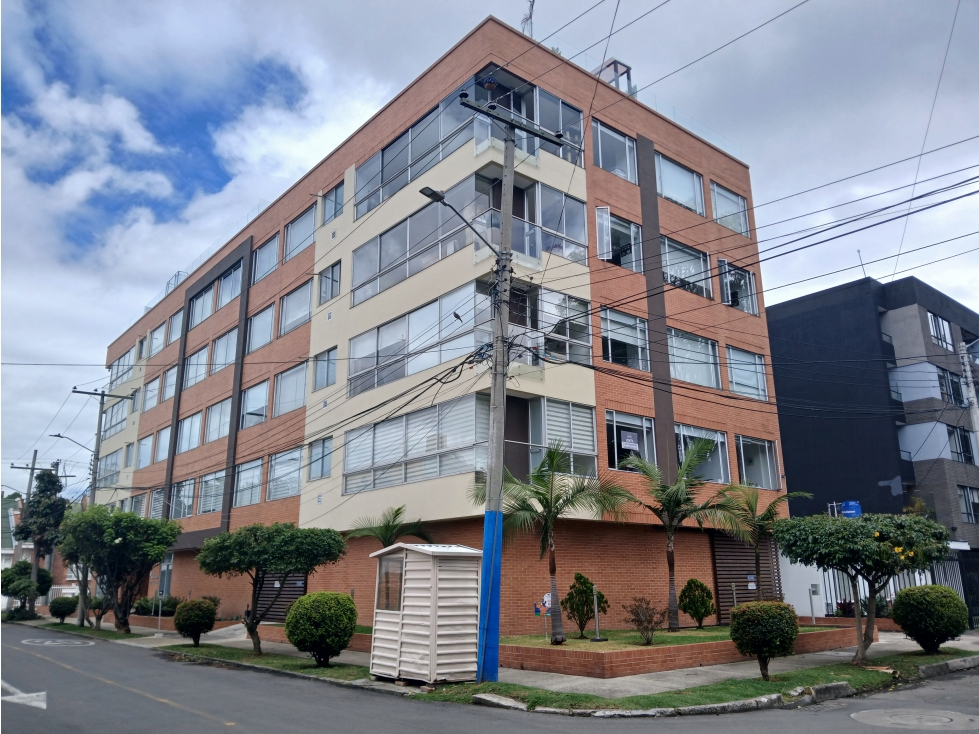 Apartamento en venta en Nuevo Country, Bogotá · foto 2 de 24