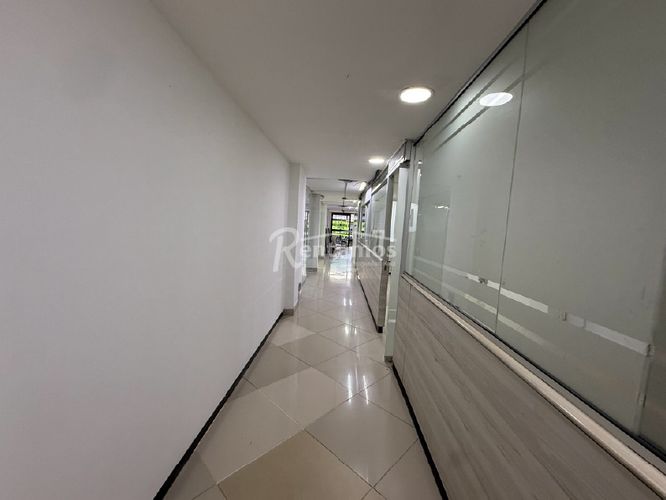 Local en arriendo en Suramericana, Medellín, 250 m² · foto 16 de 21
