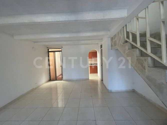 Casa de 3 alcobas en venta en Villa Del Prado, Cali, 93 m² · foto 4 de 19