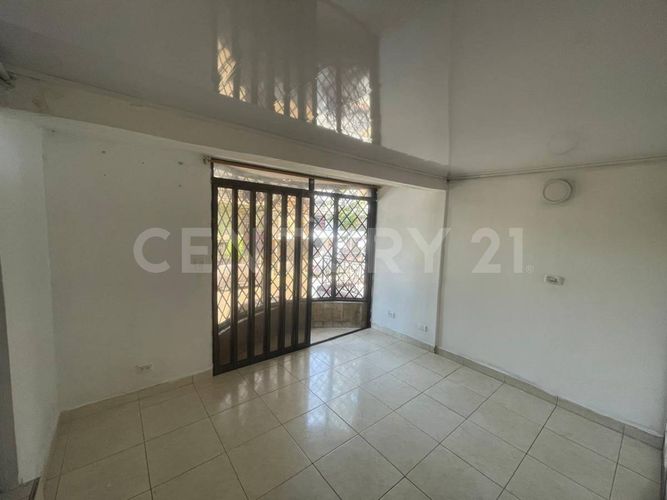 Casa de 3 alcobas en venta en Villa Del Prado, Cali, 93 m² · foto 9 de 19