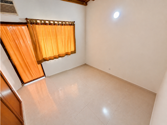 Casa de 4 alcobas en venta en La Floresta, Bucaramanga, 289 m² · foto 4 de 21
