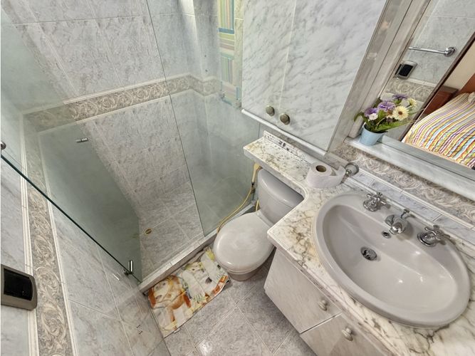 Casa de 4 alcobas en venta en La Floresta, Bucaramanga, 289 m² · foto 7 de 21