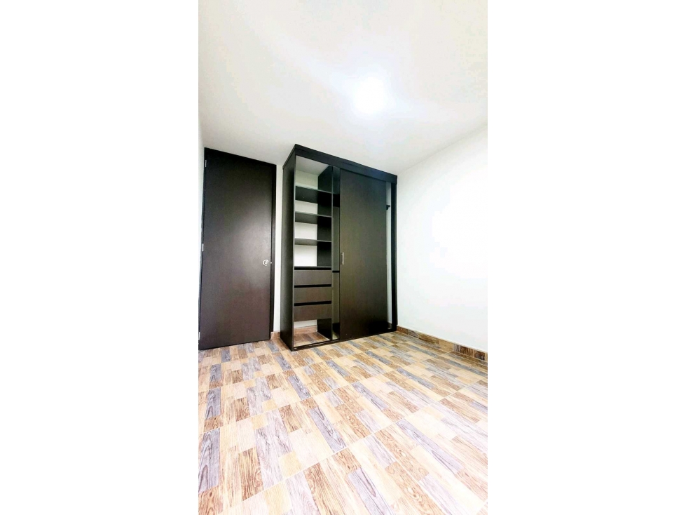 Apartamento en venta en Cartagenita, Mosquera · foto 4 de 9