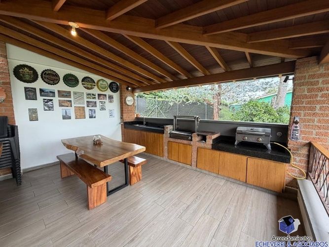 Casa de 4 alcobas en arriendo en La Mina, Envigado, 200 m² · foto 6 de 24