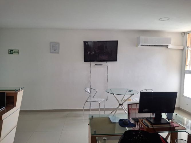 Oficina en arriendo en Centro, Barranquilla, 69 m² · foto 3 de 9