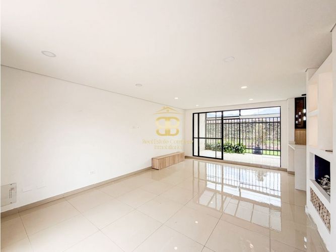 Casa de 3 alcobas en venta en Zipaquirá, 94 m² · foto 8 de 22