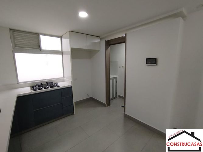 Apartamento de 3 alcobas en venta en El Velódromo, Medellín, 110 m² · foto 4 de 24