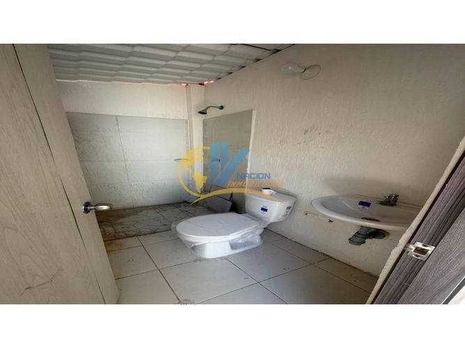 Local en arriendo en Centro, Piedecuesta, 180 m² · foto 2 de 4