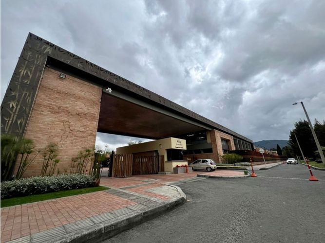 Casa de 4 alcobas en venta en Casablanca Suba I, Bogotá, 250 m² · foto 12 de 24