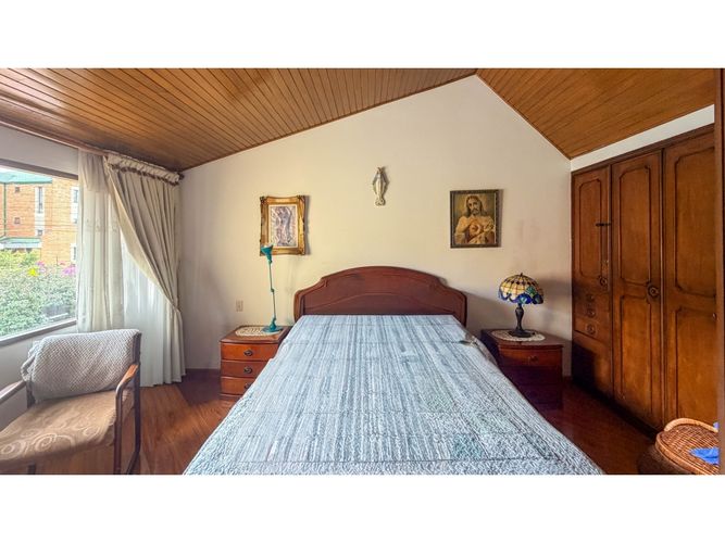 Casa en venta en Usaquen, Bogotá · foto 8 de 16
