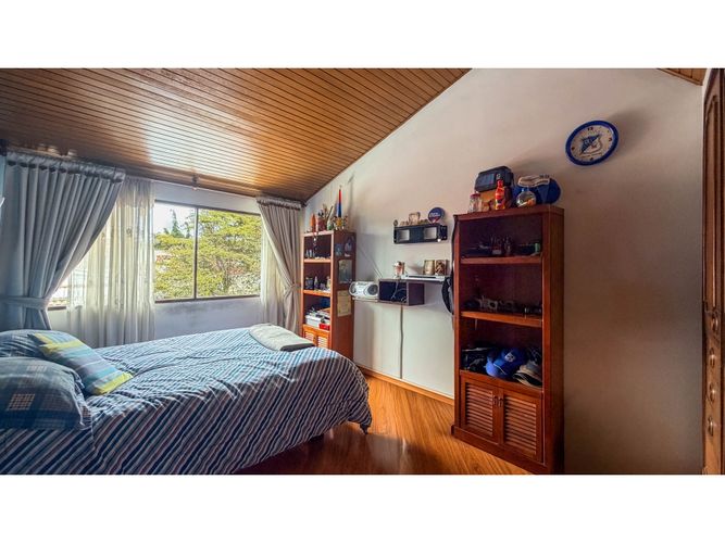 Casa en venta en Usaquen, Bogotá · foto 11 de 16