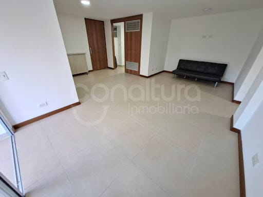 Apartamento de 3 alcobas en arriendo en Loma De Las Brujas, Envigado, 95 m² · foto 6 de 17