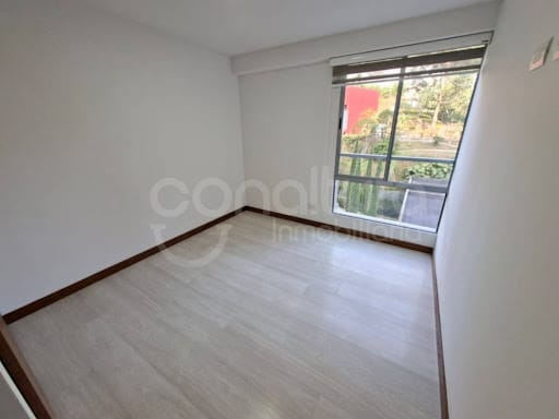 Apartamento de 3 alcobas en arriendo en Loma De Las Brujas, Envigado, 95 m² · foto 11 de 17