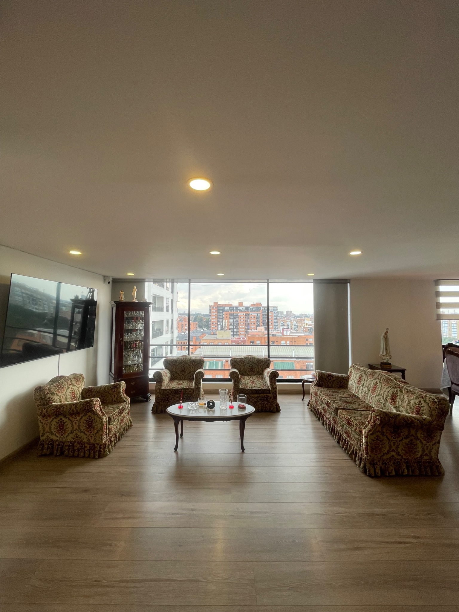 Apartamento en venta en Cedritos, Bogotá · foto 5 de 13