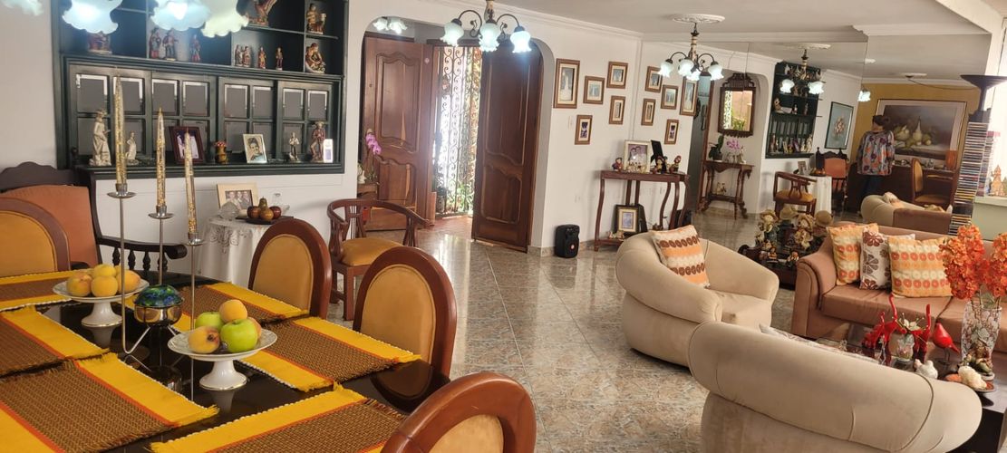 Apartamento de 3 alcobas en venta en Antiguo Campestre, Bucaramanga, 125 m² · foto 2 de 8