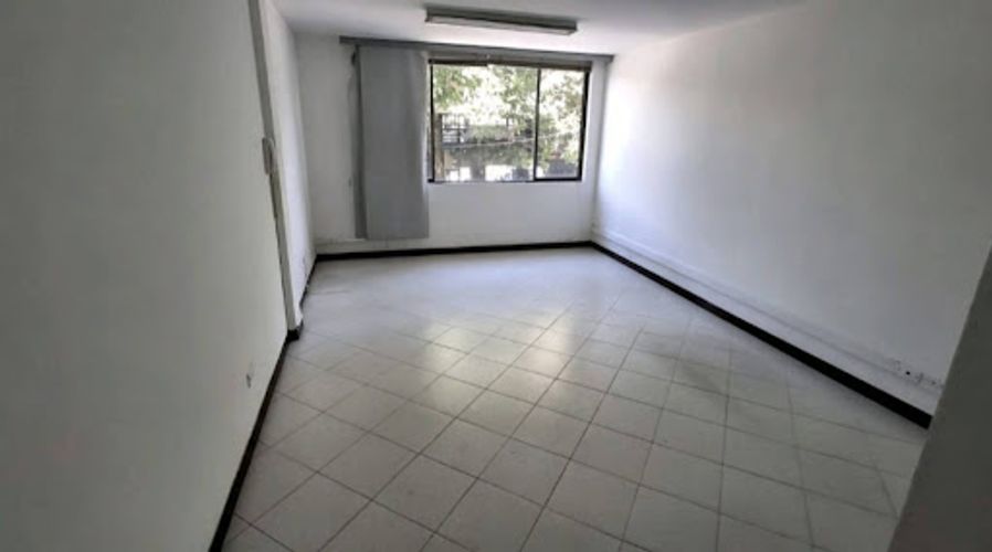 Oficina en arriendo en Universidad Pontificia Bolivariana, Medellín, 28 m² · foto 3 de 4