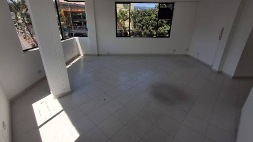 Oficina en arriendo en Universidad Pontificia Bolivariana, Medellín, 34 m² · foto 4 de 5