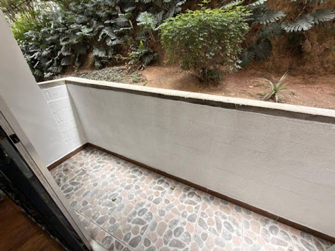 Apartamento de 3 alcobas en arriendo en Loma De Los Bernal, Medellín, 77 m² · foto 6 de 18