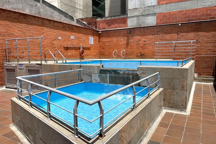 Apartamento de 3 alcobas en arriendo en Las Acacias, Medellín, 100 m² · foto 20 de 23