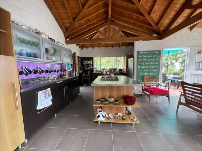 Casa de 3 alcobas en venta en Actividad Multiple, Copacabana · foto 7 de 19