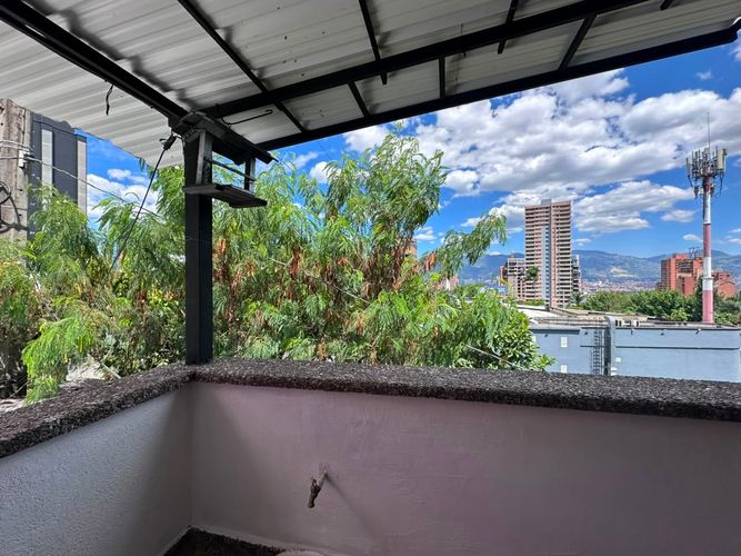 Apartamento de 2 alcobas en arriendo en El Poblado, Medellín, 179 m² · foto 19 de 19